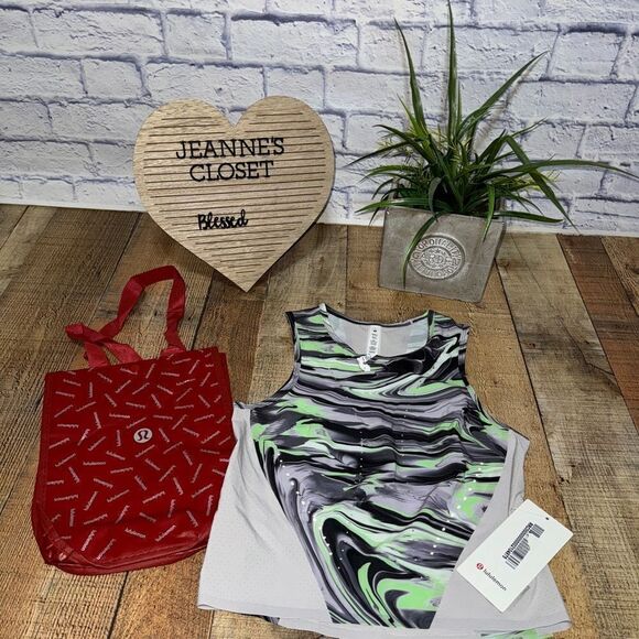 NWT Lululemon Swift Ventilated Running Tank Top Paint Glide Warp Multi - Picture 1 of 16